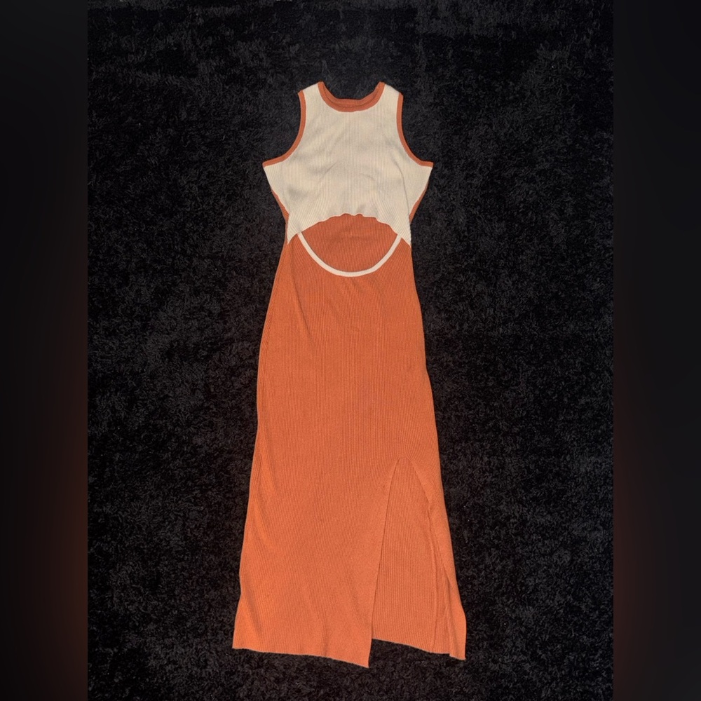 Elegant Sleeveless Orange and White Dress